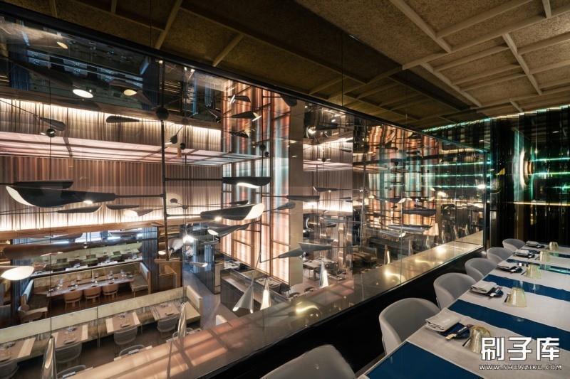 20231122134135519-国内外餐饮空间设计资料集设计方案+施工图+平面布置+高清图集 - 刷子库 (12)